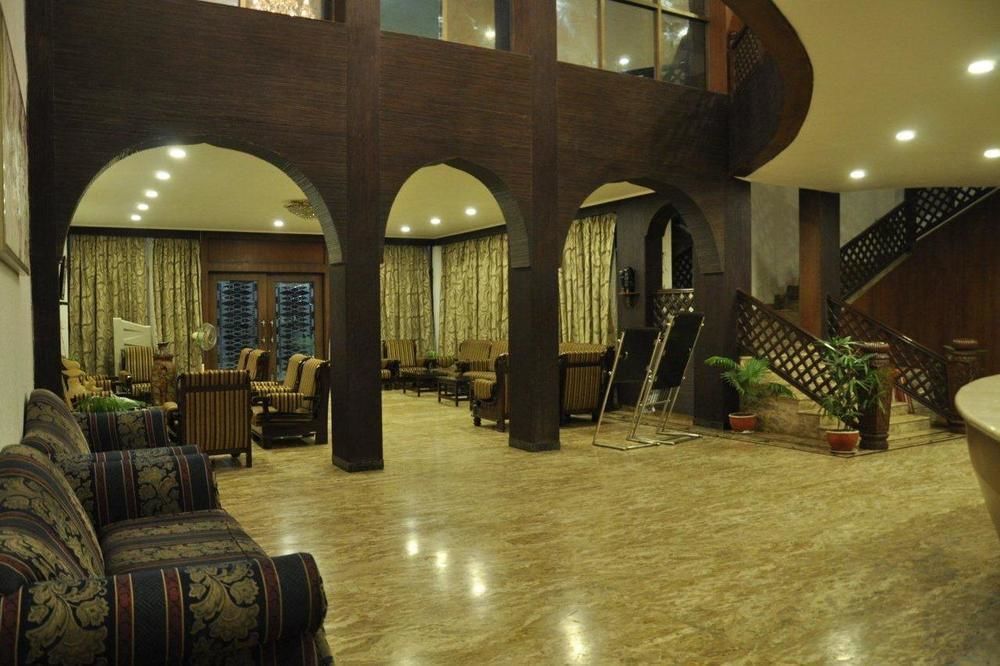 Jabali Palace Hotel Dzsabalpur Kültér fotó